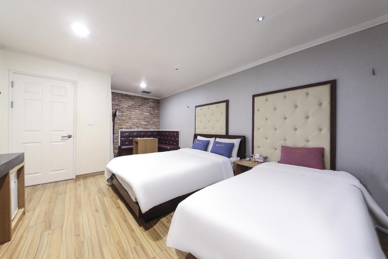 Central Hotel Changwon Exterior foto